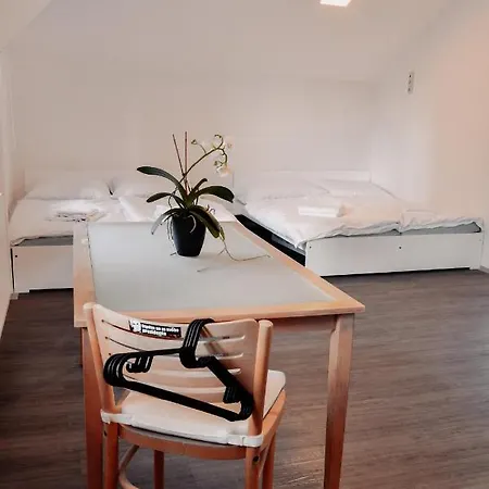 Apartmany Centrum Novy Bor Exterior photo